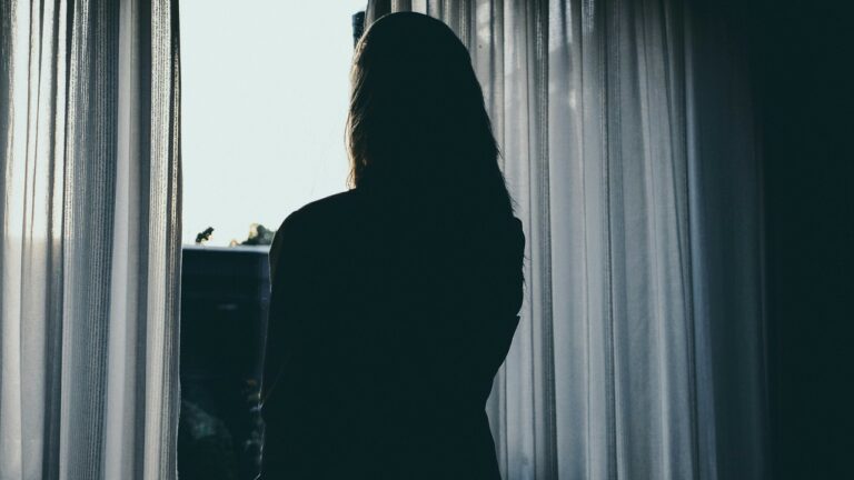 Lire la suite à propos de l’article Pourquoi le manque n’est pas une preuve d’amour ?